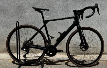 Used Canyon Endurace CF 7 Di2 2024 2024 Road & Gravel, Blue — image 8 of 8