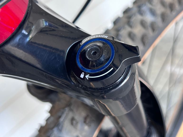 Použité Specialized Chisel Hardtail Comp 2022 2022 Mountainbike — obrázek 5 z 16
