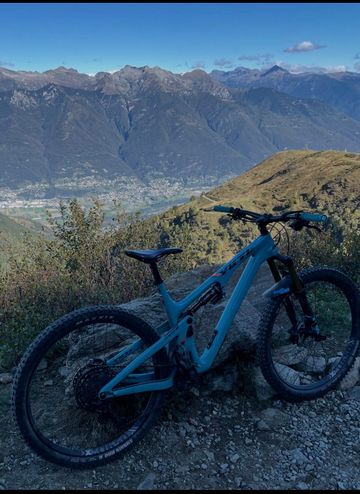 Used Yeti SB130 TURQ 2019 Mountainbike, Blue — image 2 of 9