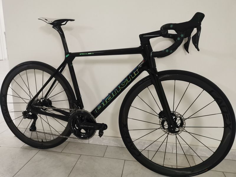 Used Bianchi Specialissima Frameset 2023 Road & Gravel, Black — image 3 of 3