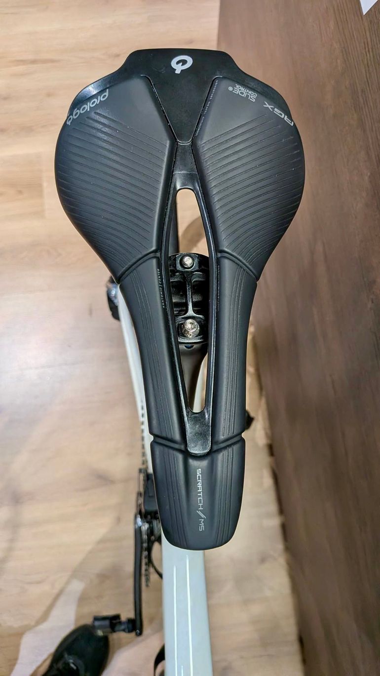 Gebrauchtes Specialized S-Works Tarmac SL8 - SRAM Red eTap AXS 2024 2024 Road & Gravel, Weiß — Bild 9 von 9