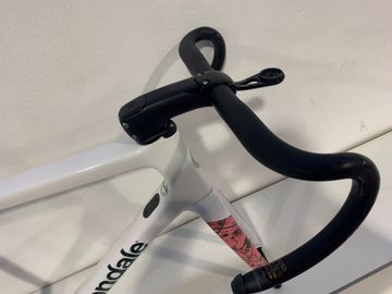 Used Cannondale SuperSix EVO Hi-Mod Frameset 2022 Road & Gravel, White — image 4 of 14