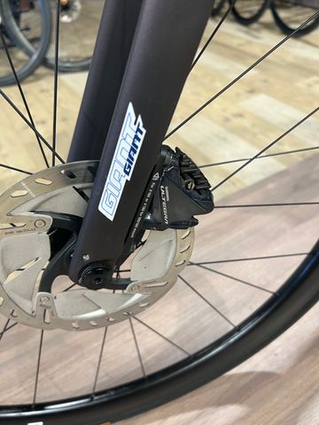 Tweedehands Giant Defy, Advanced Pro 2 2021 2021 Road & Gravel — afbeelding 8 van 9