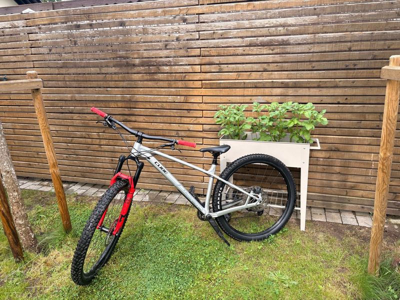 Używany CUBE Reaction Other Shimano 2024 Mountainbike — zdjęcie 2 z 11