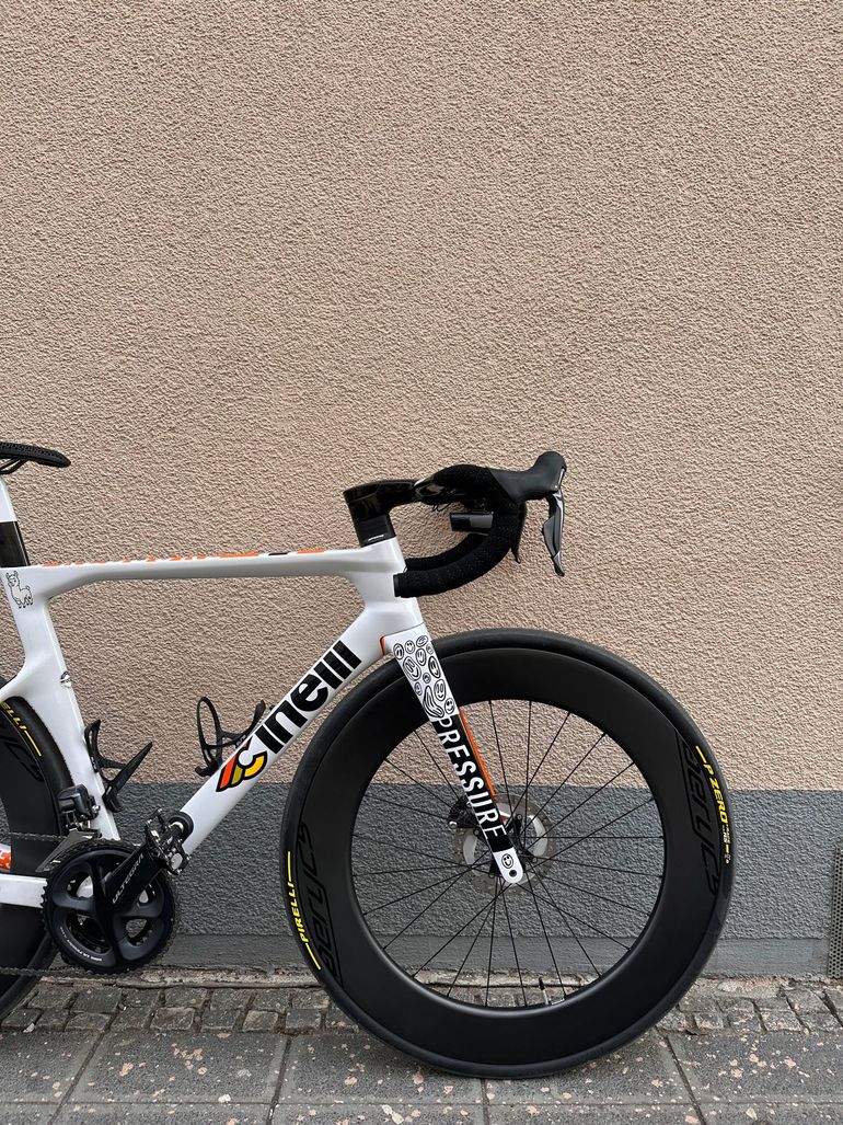 Used Cinelli Pressure Ultegra Di2 2022 2022 Road & Gravel, White — image 7 of 28