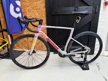 Used Berria BELADOR PRO 105 2026 2026 Road & Gravel, Light Gray — image 2 of 5