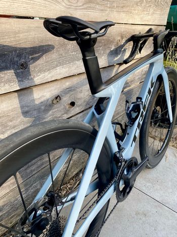Used Trek Madone SL 7 Gen 7 2024 2024 Road & Gravel, White — image 7 of 14