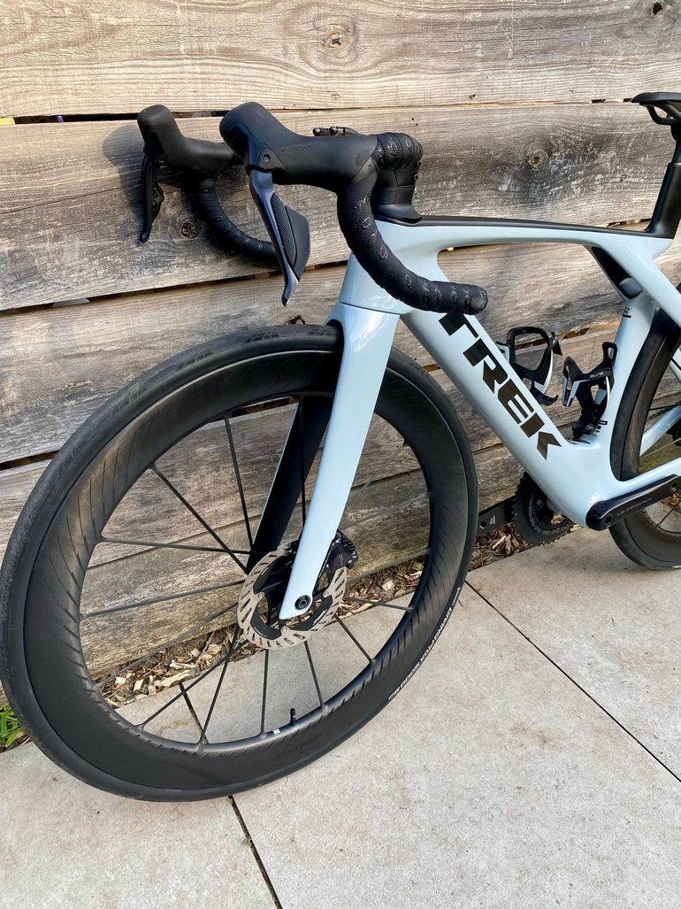 Used Trek Madone SL 7 Gen 7 2024 2024 Road & Gravel, White — image 14 of 14