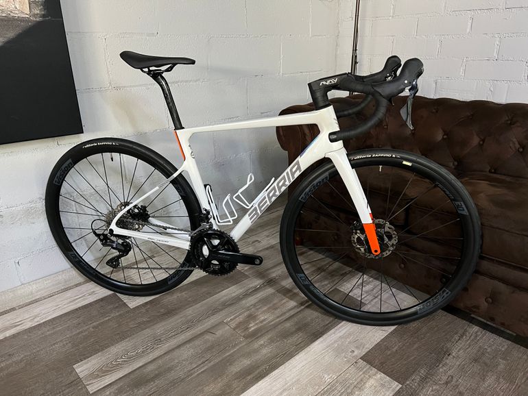 Použité Berria BELADOR ELITE 105 2025 2025 Road & Gravel — obrázek 1 z 20