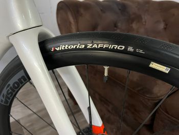 Použité Berria BELADOR ELITE 105 2025 2025 Road & Gravel — obrázek 11 z 20