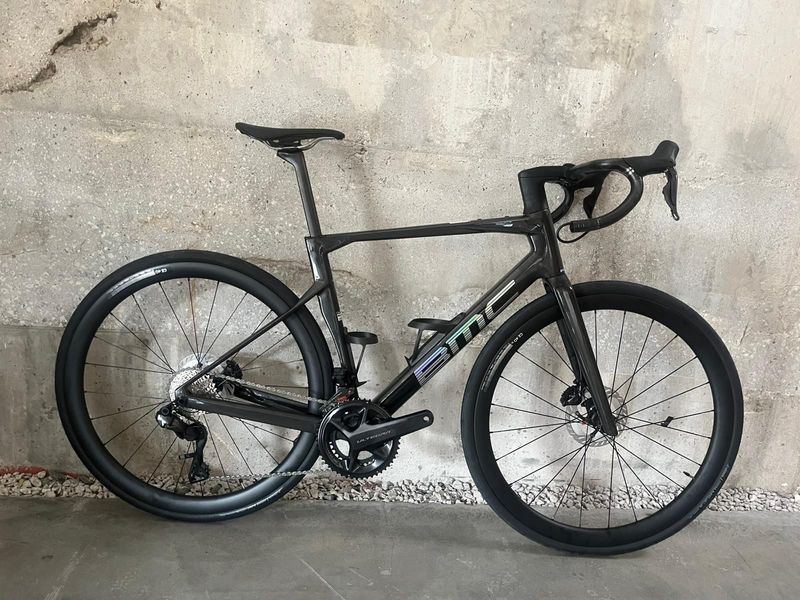 Used BMC Roadmachine 01 TWO 2027 2027 Road & Gravel