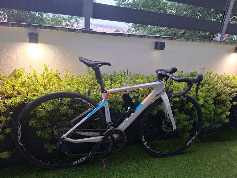 Gebrauchtes CUBE AXIAL WLS C:62 SL Disc 2017 2017 Road & Gravel, Weiß — Bild 5 von 10