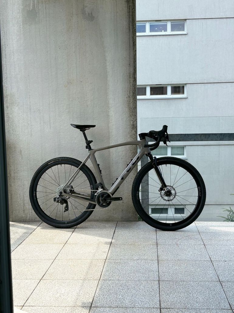 Used Felt BREED Advanced GRX 610 2025 2025 Road & Gravel, Light Gray — image 9 of 10