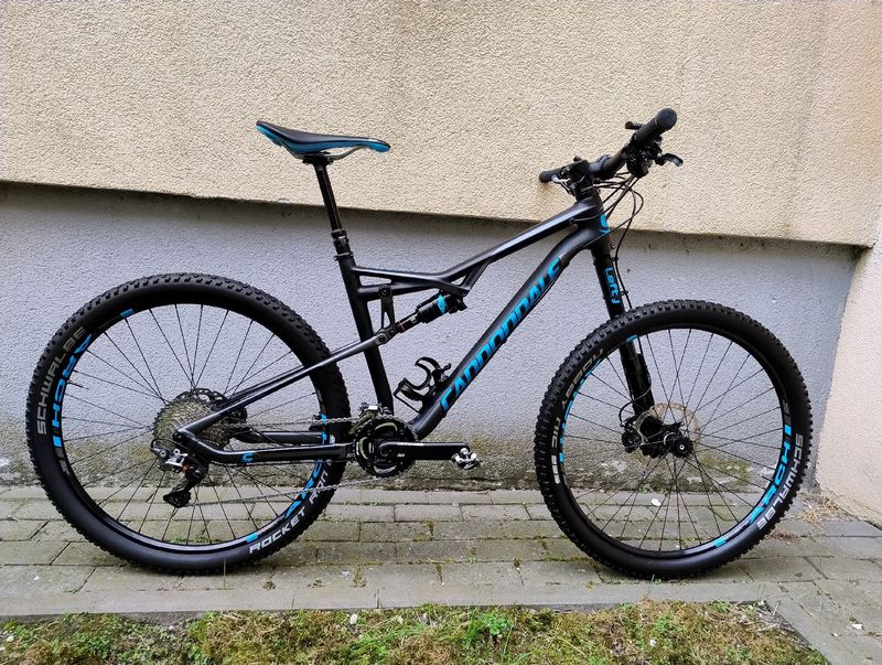 Used Cannondale Carbon 2 2016 2016 Mountainbike, Black — image 1 of 17