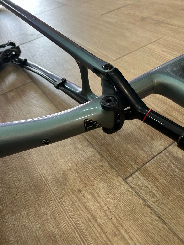 Brugt Specialized S-Works Epic 2022 Frameset 2022 Mountainbike — billede 5 af 11