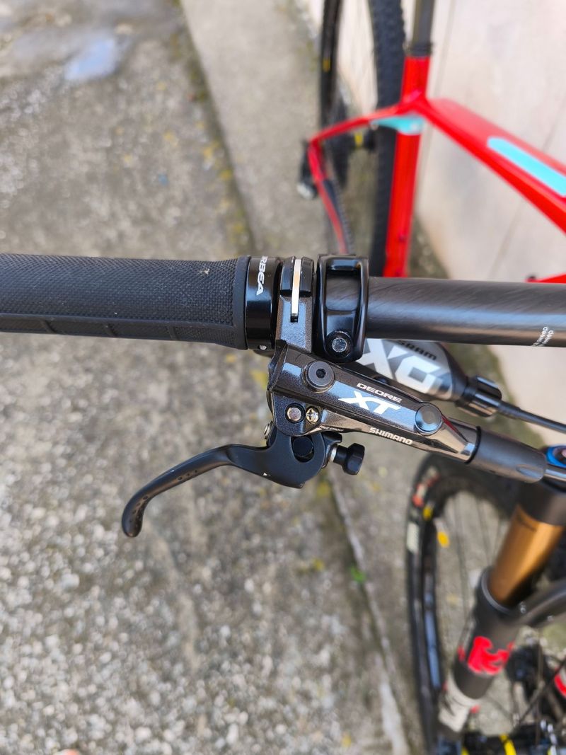 Tweedehands Orbea ALMA M10 2018 2018 Mountainbike — afbeelding 7 van 11