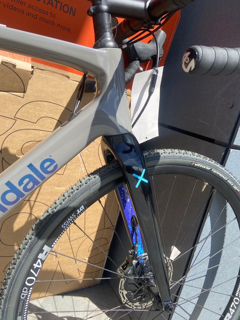 Used Cannondale Cx 2023 Road & Gravel, Light Gray — image 5 of 10