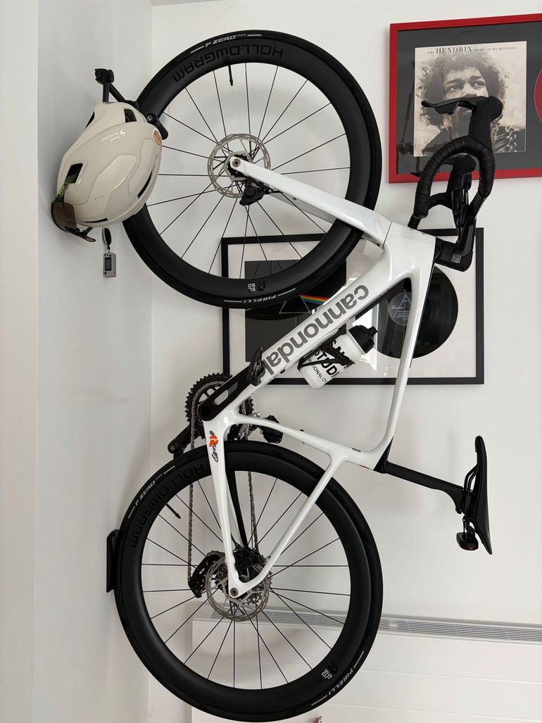 Used Cannondale Synapse SRAM Rival eTap AXS 2025 Road & Gravel, White — image 2 of 3