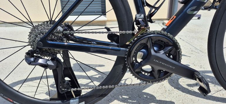 Used Canyon Ultimate CF SLX 8 Di2 2025 2025 Road & Gravel, Blue — image 3 of 7