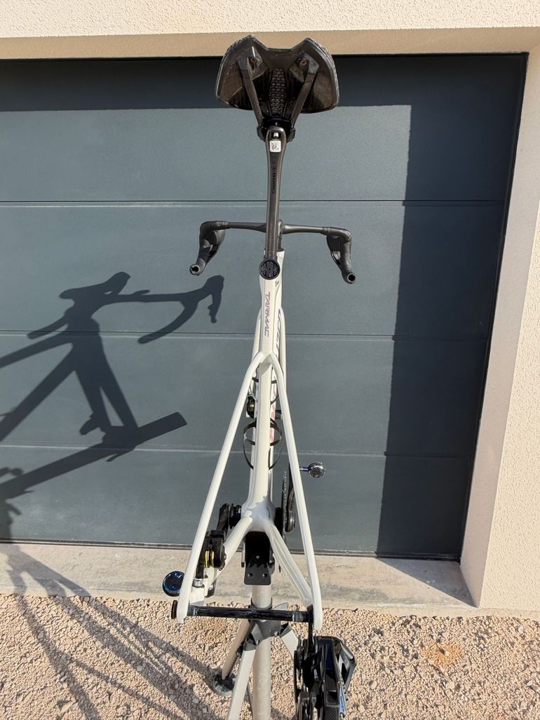 Used Specialized Tarmac SL8 Pro - SRAM Force eTAP AXS 2025 Frameset 2025 Road & Gravel, White — image 6 of 6