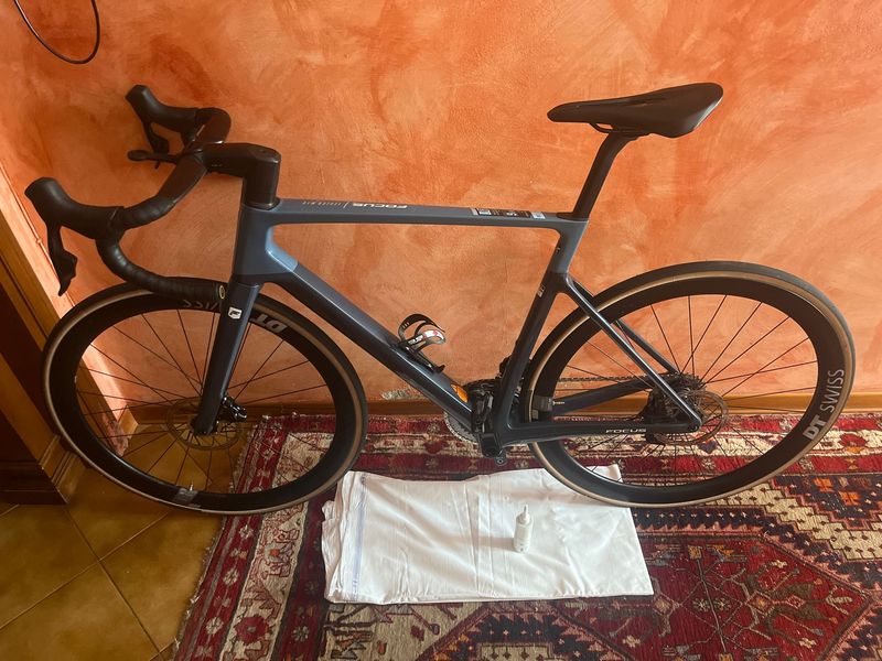 Used Focus IZALCO MAX 9.7 2024 2024 Road & Gravel, Blue — image 2 of 5