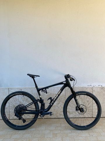 Brugt Olympia Custom SRAM GX Eagle AXS 2024 MTB