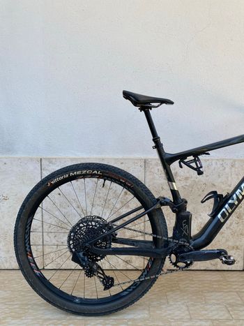 Used Olympia Custom SRAM GX Eagle AXS 2024 Mountainbike, Black — image 3 of 7