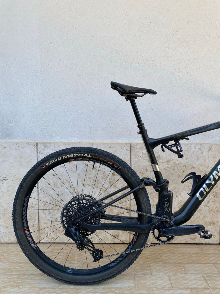 Used Olympia Custom SRAM GX Eagle AXS 2024 Mountainbike, Black — image 3 of 7