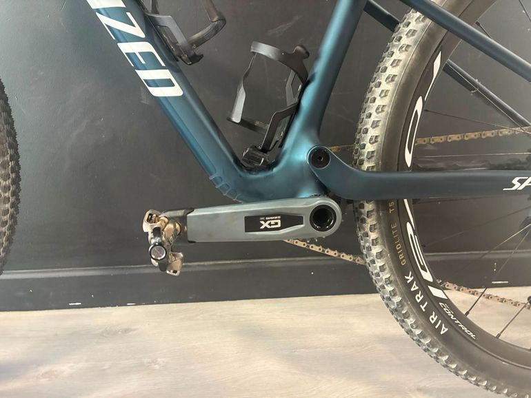 Käytetty Specialized Epic World Cup Expert - SRAM GX AXS, RockShox Select+ 2025 2025 Mountainbike — kuva 2 / 4