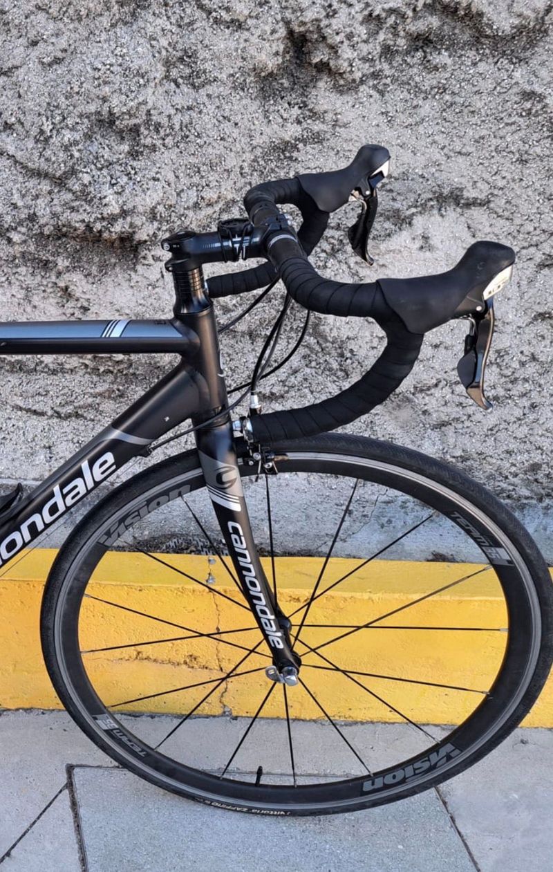 Used Canondale Custom Shimano 105 2018 Road & Gravel, Black — image 3 of 9