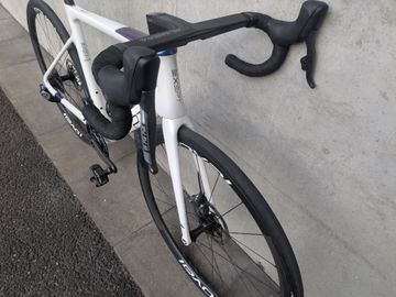 Used Exept Custom SRAM Red eTap AXS 2022 Road & Gravel, White — image 4 of 4