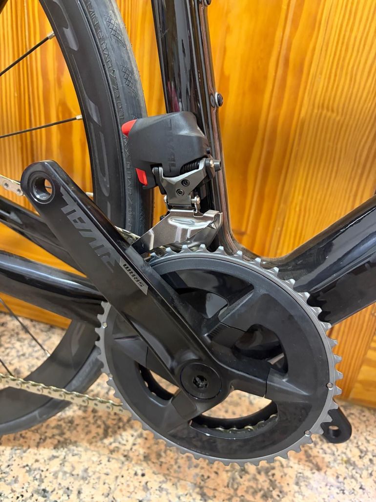 Použité Bianchi Infinito XE Rival eTap AXS 2024 2024 Road & Gravel — obrázek 4 z 10