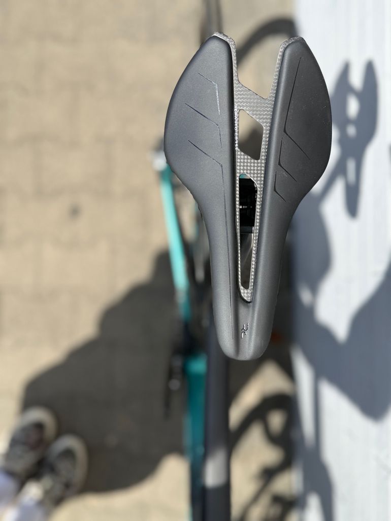 Bianchi Specialissima RC Sram Red eTap AXS 2025 2025 Road & Gravel d'occasion — image 5 sur 6