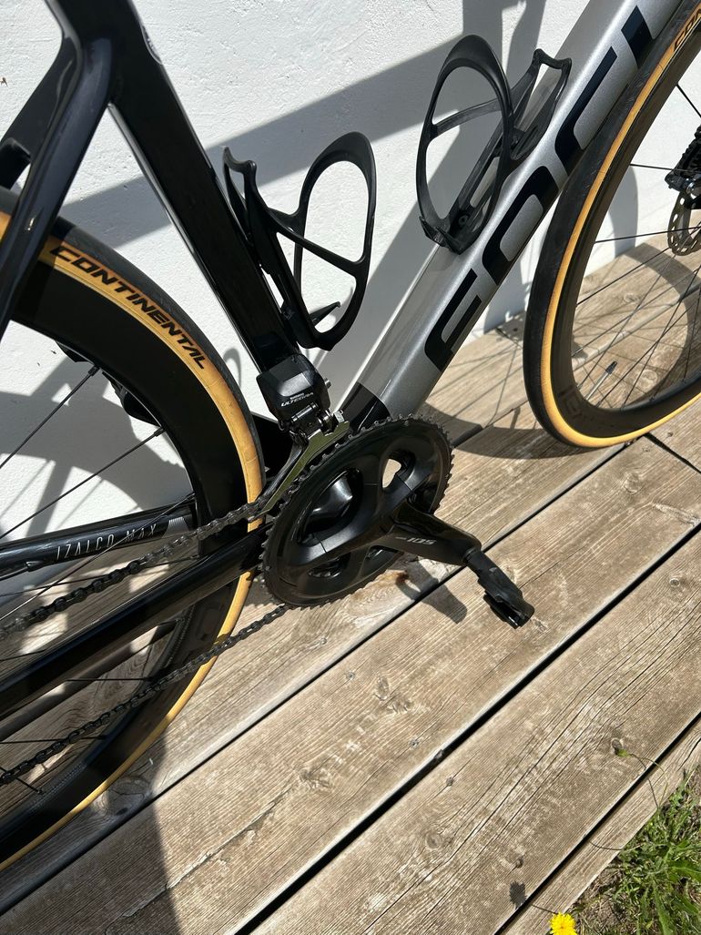Used Focus IZALCO MAX 9.8 2022 2022 Road & Gravel, Light Gray — image 4 of 11