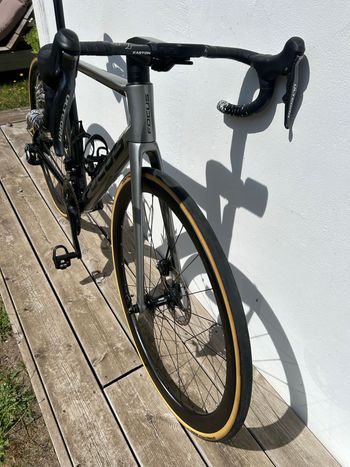 Used Focus IZALCO MAX 9.8 2022 2022 Road & Gravel, Light Gray — image 5 of 11