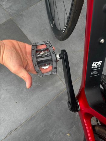 Used Van Rysel EDR CF DISC 2021 Road & Gravel, Red — image 23 of 37
