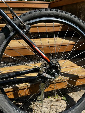 Gebrauchtes KTM Chicago Shimano Acera 2015 Mountainbike, Schwarz — Bild 26 von 30