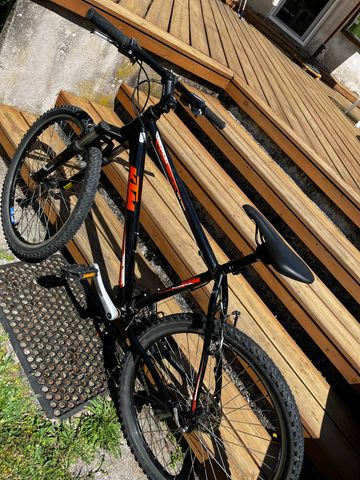 Gebrauchtes KTM Chicago Shimano Acera 2015 Mountainbike, Schwarz — Bild 2 von 30