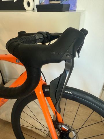 Used BMC Roadmachine ONE 2023 2023 Road & Gravel, Orange — image 7 of 10