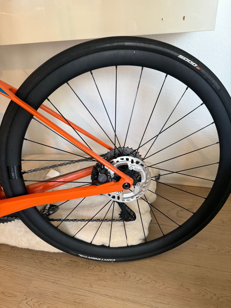 Gebrauchtes BMC Roadmachine ONE 2023 2023 Road & Gravel, Orange — Bild 4 von 10