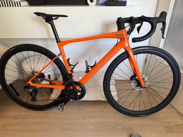 Used BMC Roadmachine ONE 2023 2023 Road & Gravel, Orange — image 6 of 10