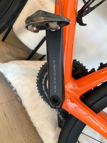 Used BMC Roadmachine ONE 2023 2023 Road & Gravel, Orange — image 3 of 10