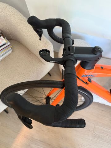 Used BMC Roadmachine ONE 2023 2023 Road & Gravel, Orange — image 5 of 10