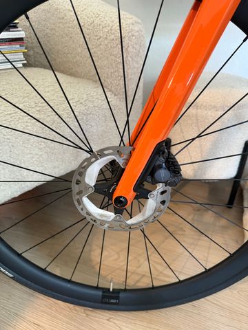 Used BMC Roadmachine ONE 2023 2023 Road & Gravel, Orange — image 2 of 10