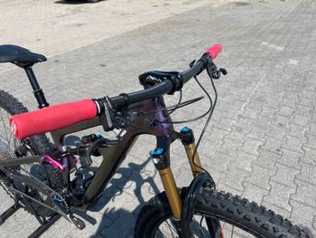 Used Cannondale Habit Carbon SE 2021 2021 Mountainbike, Purple — image 6 of 11