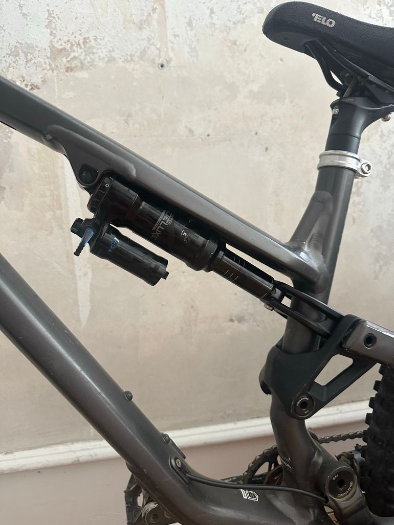 Brugt Commencal META SX V4 SIGNATURE 2022 2022 Mountainbike — billede 5 af 8