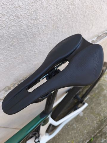 3T Exploro RaceMax BOOST Dropbar 2022 2022 Road & Gravel usato, Verde — immagine 6 di 11