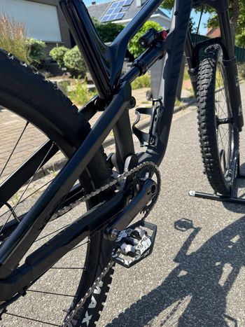 Použité Canyon Spectral CF 7 2025 2025 Mountainbike — obrázek 8 z 12