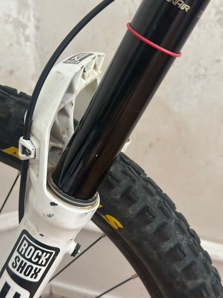 Brugt Commencal META SX V4 SIGNATURE 2022 2022 Mountainbike — billede 6 af 7
