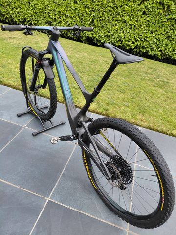 Gebrauchtes Scott Spark RC Team Issue 2022 2022 MTB